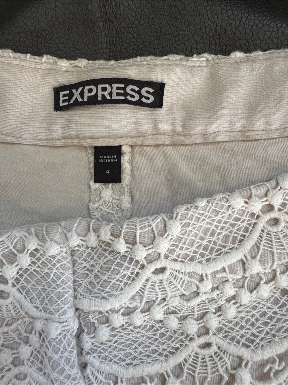 Express Cream Lace Shorts